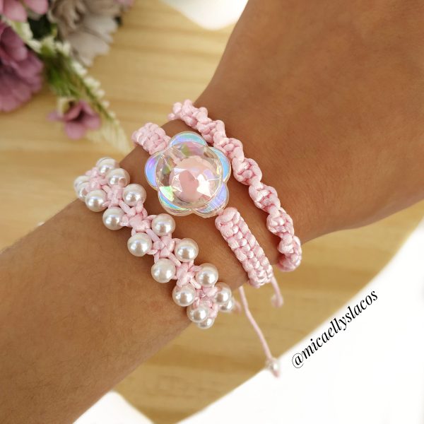 Pulseira Macramê infantil com enfeite - Ajustável - Image 3